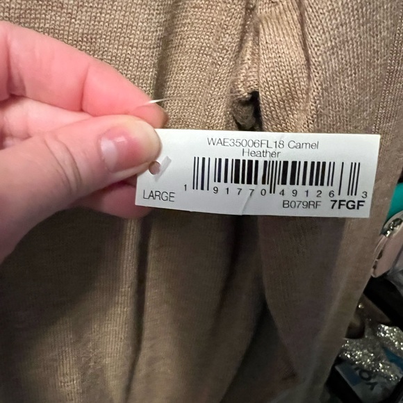 Tan Crewneck Sweater - Picture 4 of 4